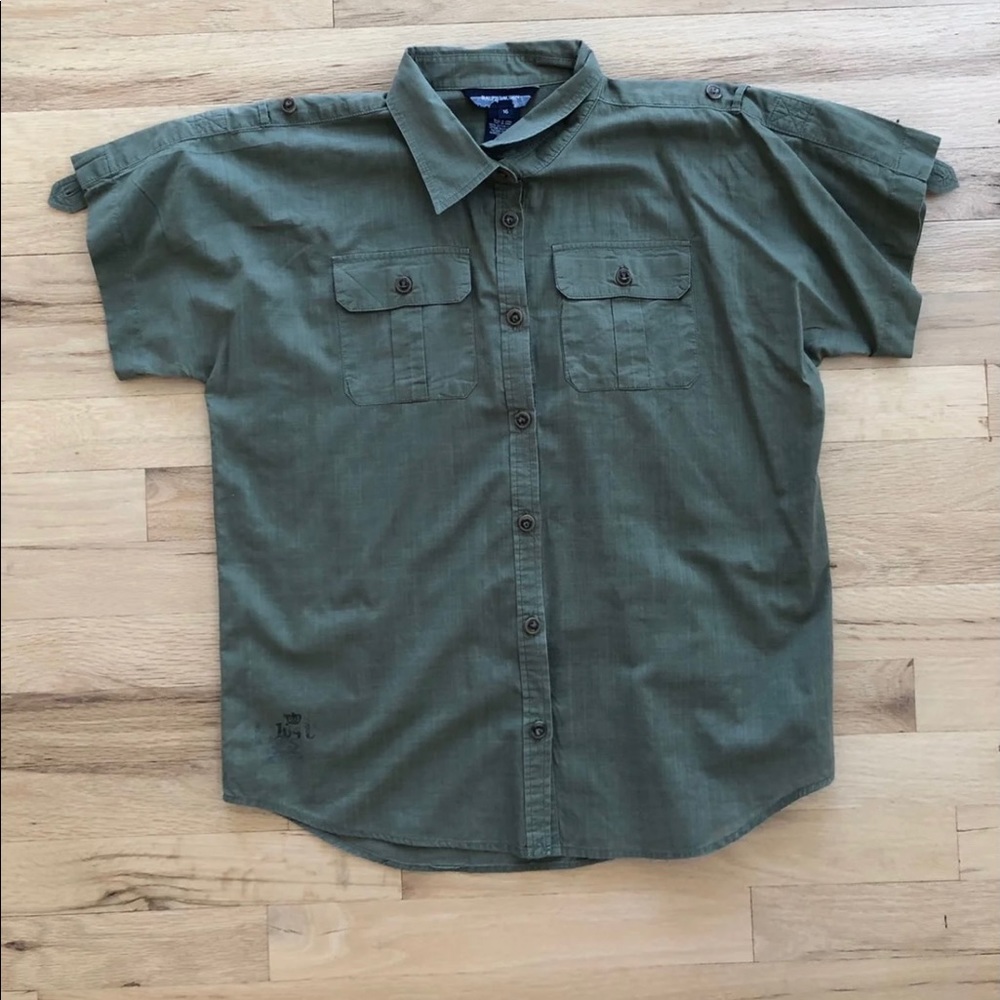 Ralph Lauren Girls Size 10 Green Button Down Short sleeves shirt